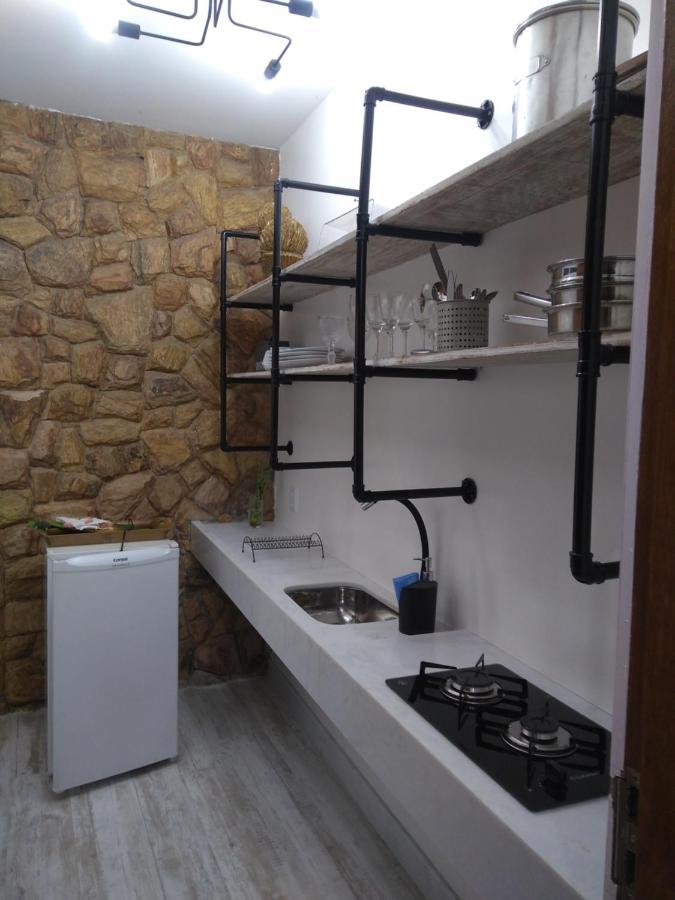 Almas Gemeas Suite Com Cozinha Praia Da Ribeira Ангра-дус-Рейс Экстерьер фото